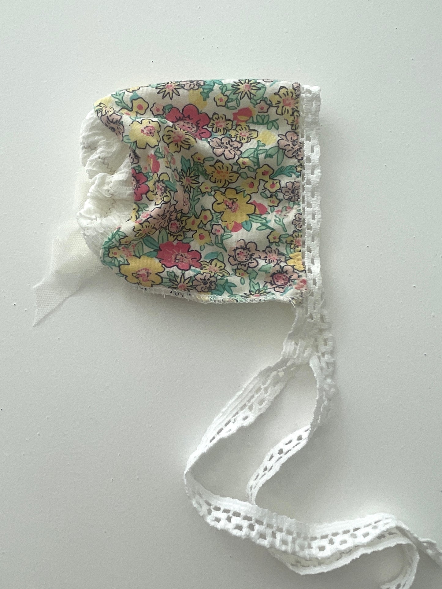 Flower & Lace Bonnet