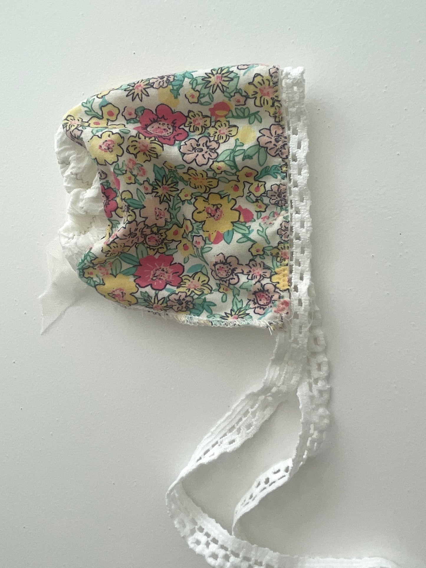 Flower & Lace Bonnet