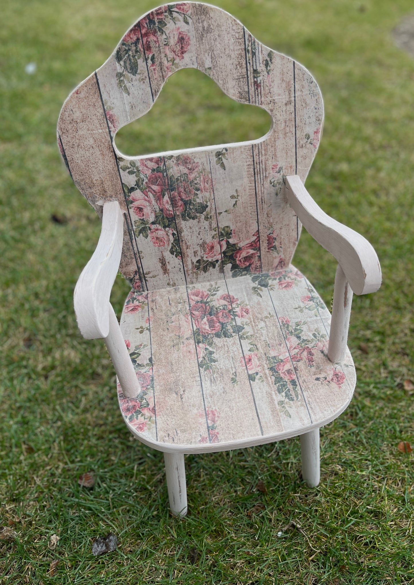 Vintage Style Toddler Chair