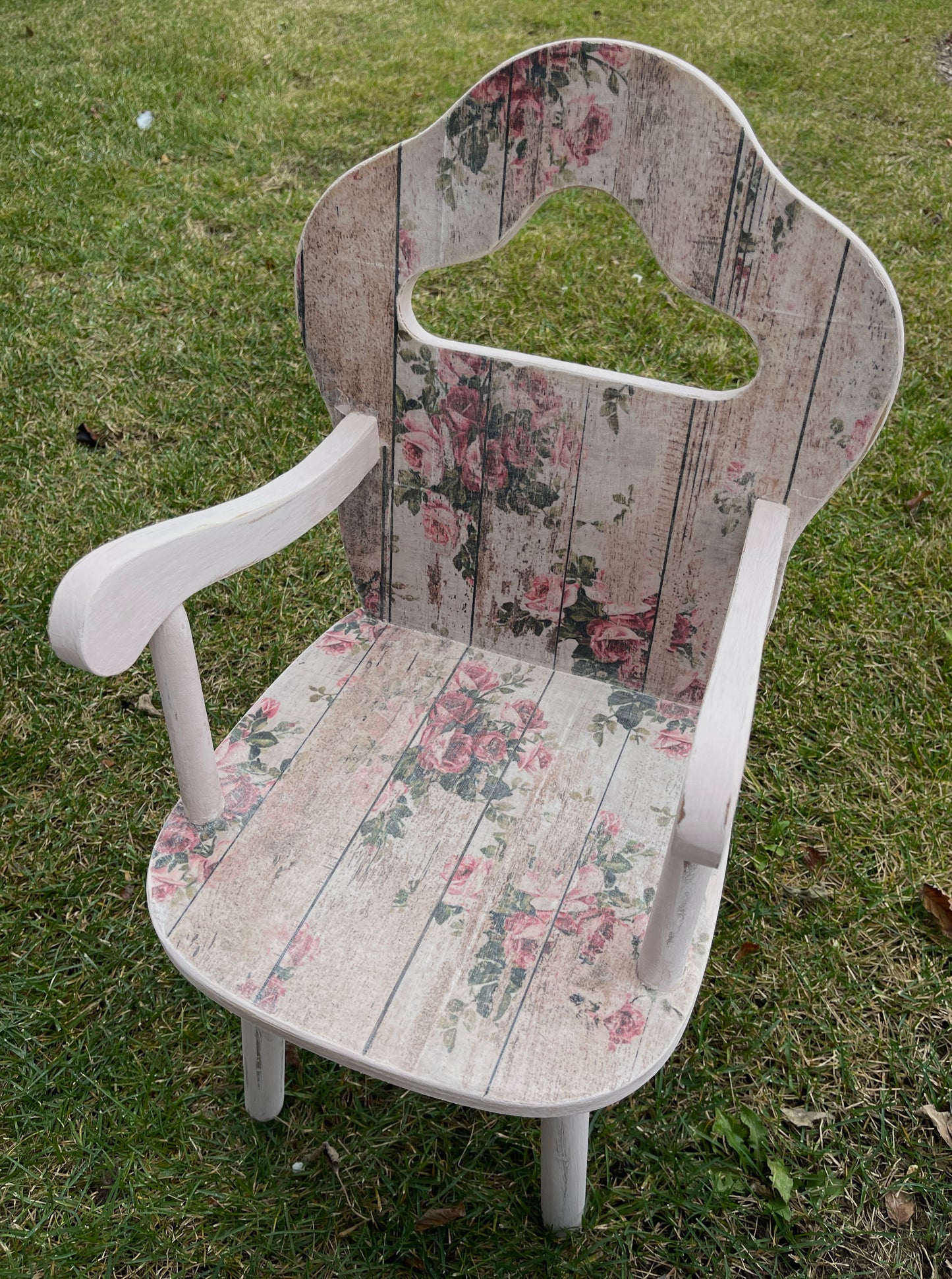 Vintage Style Toddler Chair