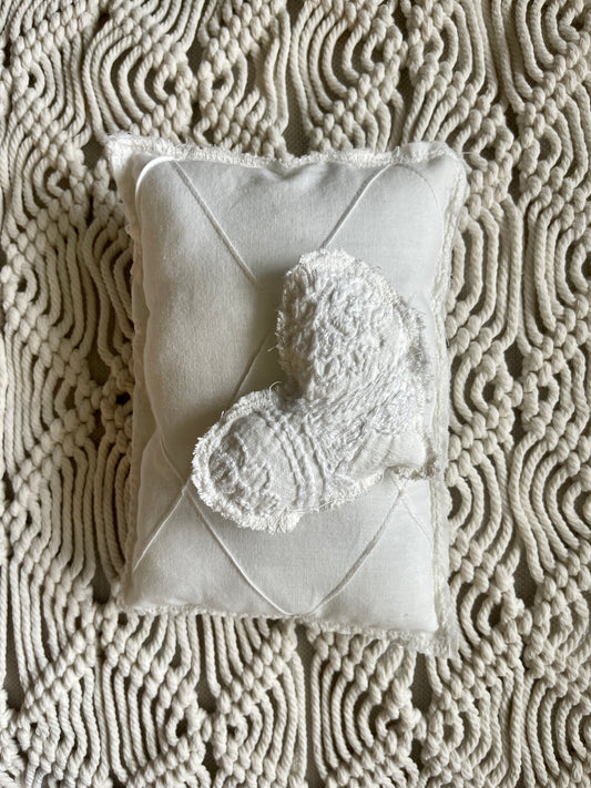 Newborn pillow